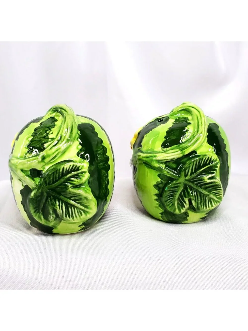 VTG Watermelon Ceramic Salt & Pepper Shakers Hand-Painted 2.75" Tall - Picture 7 of 10